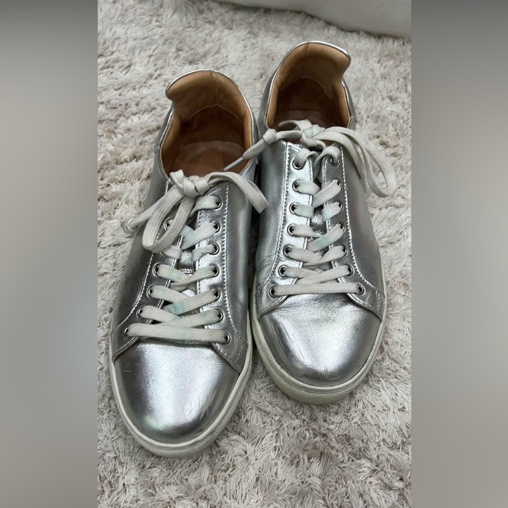 Sophia Webster Metallic Silver Sneakers Butterfly Back White Laces - Picture 2 of 3